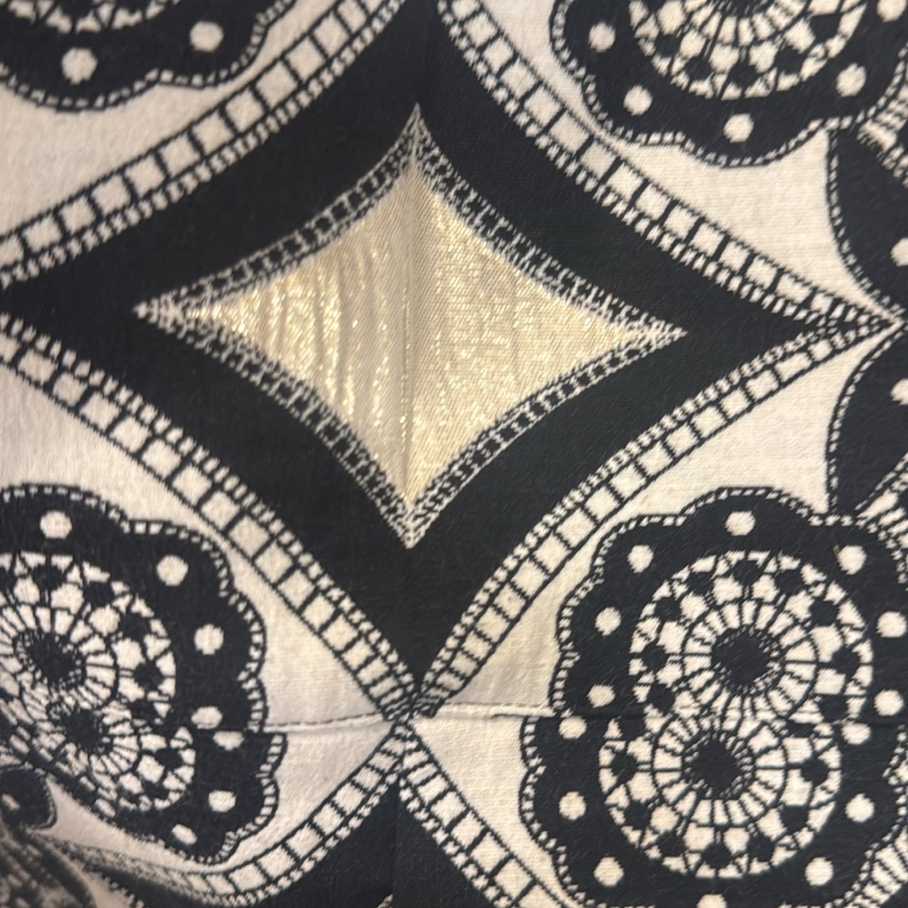 Isabel Toledo x Lane Bryant Gold Foil with Black Design Skirt - Picture 3 of 8